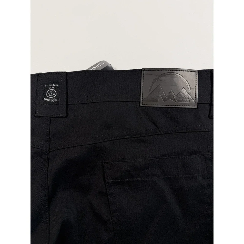 NWT Wrangler ATG Pants Men's 40x30 Synthetic Utility Pant Black Hiking Outdoor